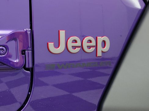 New 2026 Jeep Wrangler Unlimited Rubicon AWD/4WD image 13