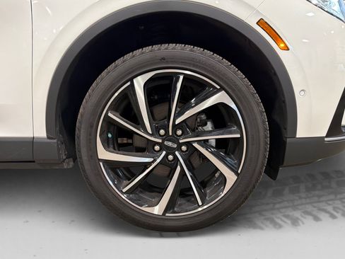 Used 2023 Lincoln Corsair Reserve w/ Equipment Group 202A AWD/4WD image 55