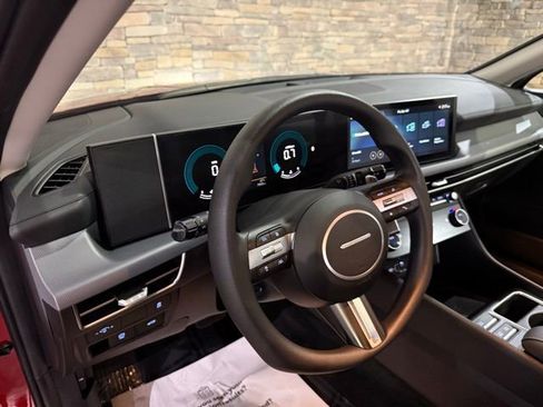 New 2025 Hyundai Sonata SEL FWD image 13