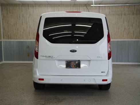 Used 2019 Ford Transit Connect XLT image 8