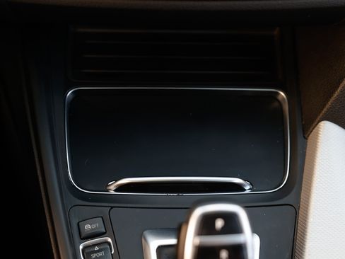 Used 2017 BMW 340i xDrive Sedan image 48