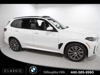 Used 2024 BMW X5 xDrive40i w/ M Sport Package video 1