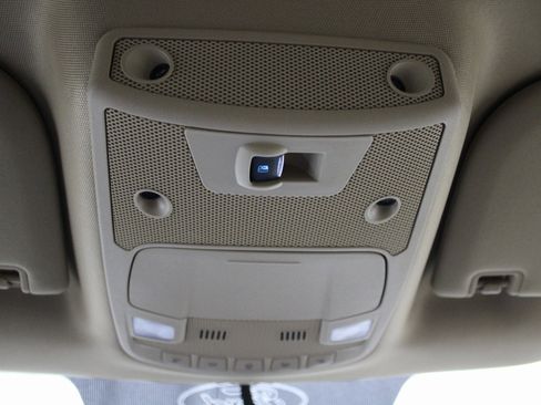 Used 2018 Ford F150 Lariat w/ Equipment Group 501A Mid image 32