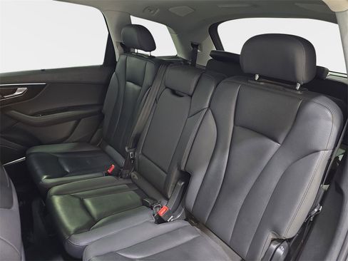 Used 2023 Audi Q7 3.0T Premium Plus w/ Premium Plus Package image 15