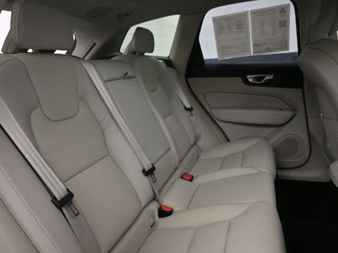 Used 2023 Volvo XC60 B5 Plus w/ Climate Package image 30