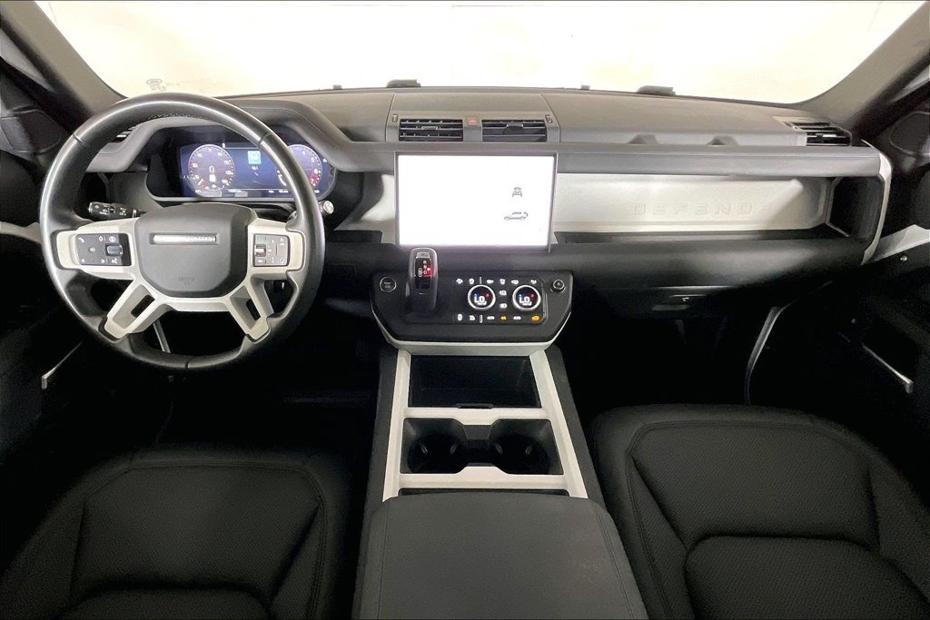 Used 2025 Land Rover Defender 110 S AWD/4WD image 15