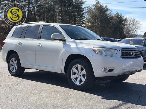 Used 2010 Toyota Highlander SE image 8