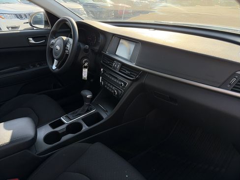 Used 2018 Kia Optima LX image 13