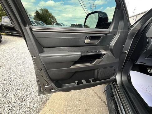 Used 2024 Toyota Tundra Limited w/ TRD Off-Road Package AWD/4WD image 11