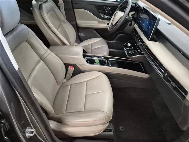 Used 2023 Lincoln Corsair FWD image 24