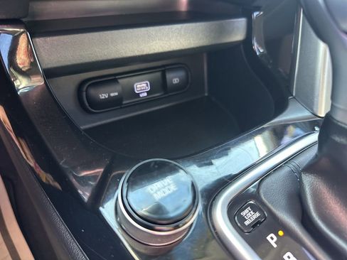 Used 2023 Kia Seltos S w/ Navigation Package image 27