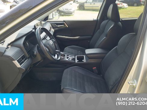 Used 2024 Mitsubishi Outlander SE FWD image 6