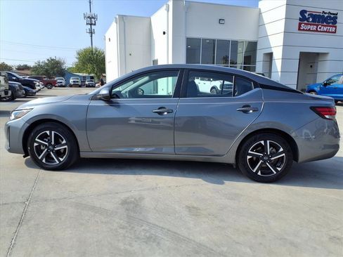 Used 2024 Nissan Sentra SV image 4