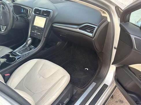 Used 2016 Ford Fusion Energi Titanium w/ Driver Assist Package image 7