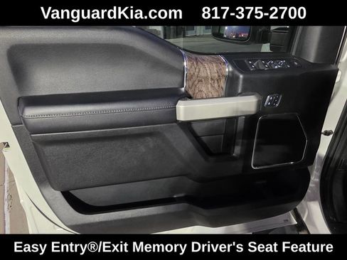 Used 2019 Ford F450 Lariat w/ Lariat Ultimate Package image 11