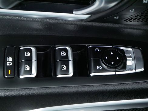 Certified 2022 Kia Telluride SX w/ SX Prestige Package image 21