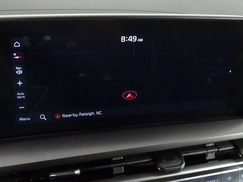 Used 2024 Kia Telluride S image 34