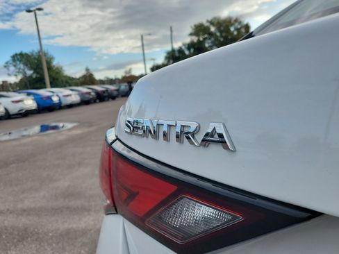 Certified 2023 Nissan Sentra SV image 8
