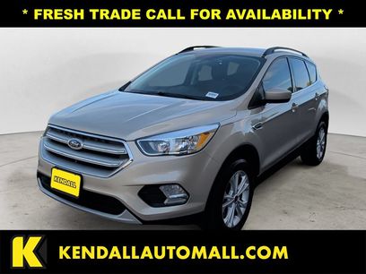 Used 2018 Ford Escape SE w/ SE Sync 3 Package