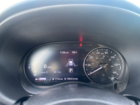 Used 2024 Nissan Kicks SV image 19