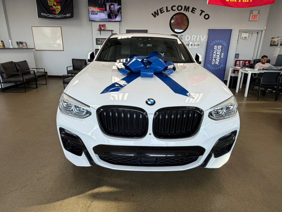 Used 2021 BMW X4 M40i w/ Executive Package AWD/4WD image 4
