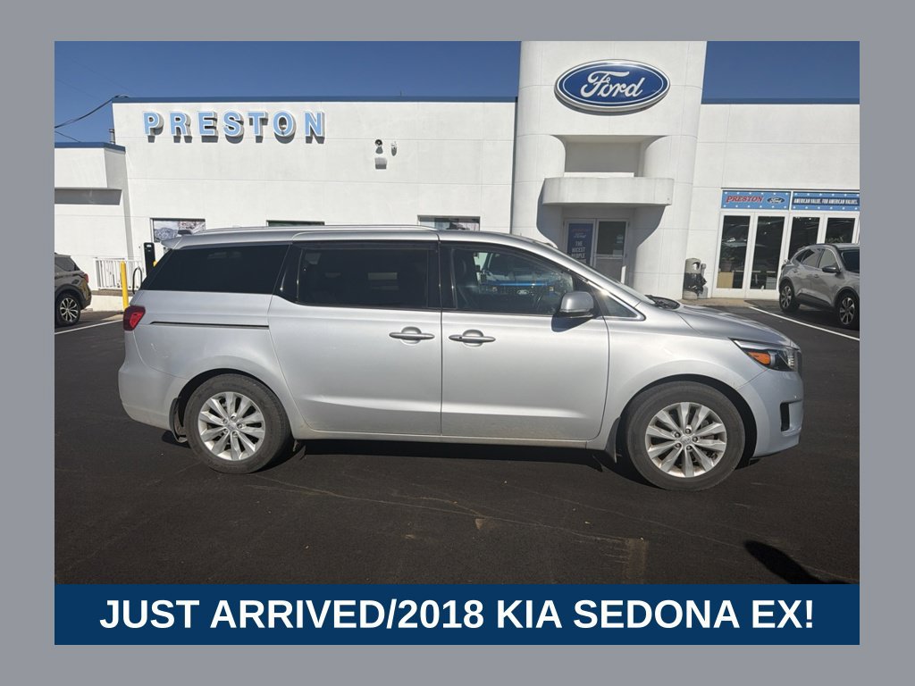 Used 2018 Kia Sedona EX FWD image 1