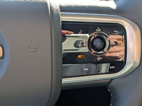 New 2026 Nissan Armada SL w/ Captain's Chari Seat Package RWD image 30