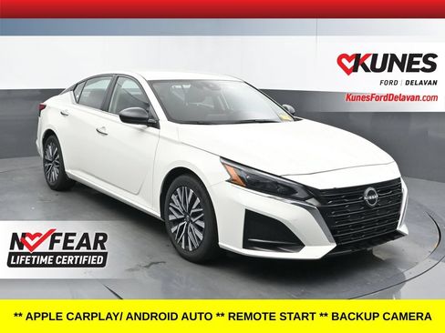 Used 2025 Nissan Altima 2.5 SV FWD image 1