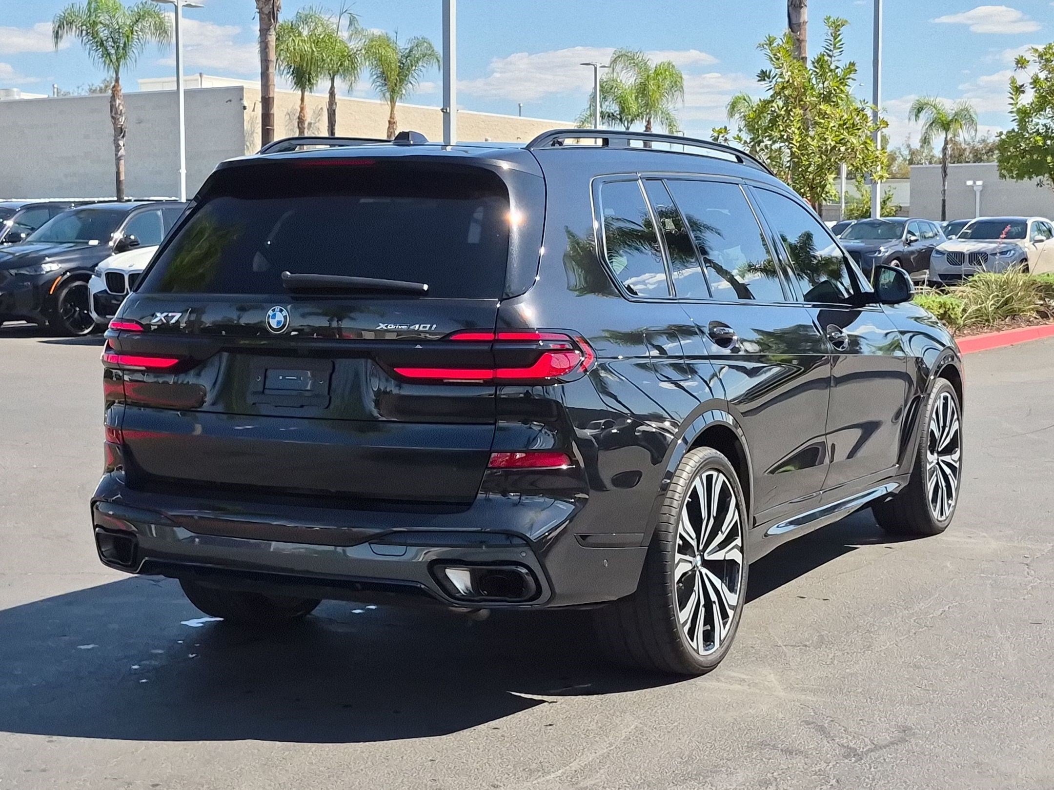 Used 2026 BMW X7 xDrive40i w/ Executive Package AWD/4WD image 10