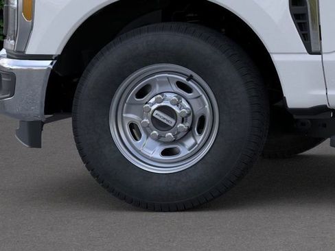 New 2026 Ford F250 XL image 19