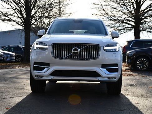 Certified 2024 Volvo XC90 B6 Plus w/ Protection Package image 2
