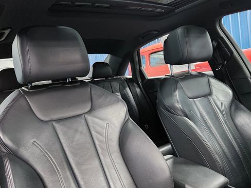 Used 2018 Audi A4 2.0T Premium Plus w/ Premium Plus Package image 17