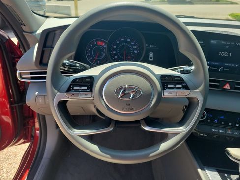 Used 2023 Hyundai Elantra SEL w/ Cargo Package FWD image 19