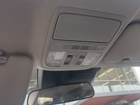 Used 2021 Honda CR-V EX image 10