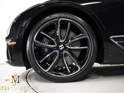 Used 2020 Bentley Continental GT V8 image 55
