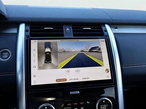 New 2026 Land Rover Discovery Limited Edition image 25