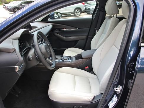 Used 2024 MAZDA CX-30 AWD 2.5 S w/ Premium Package image 17