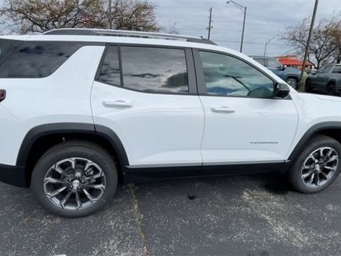 New 2026 GMC Terrain Elevation w/ Elevation Premium Package image 2