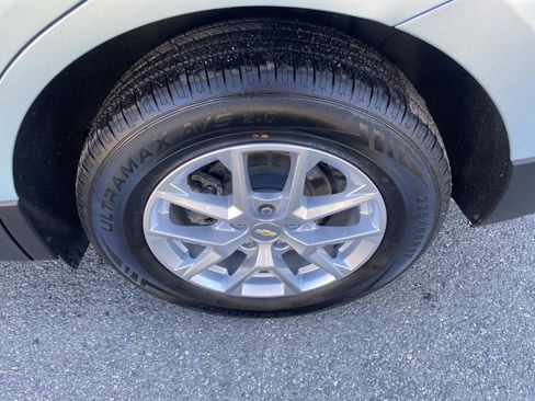 Used 2022 Chevrolet Equinox LT image 10