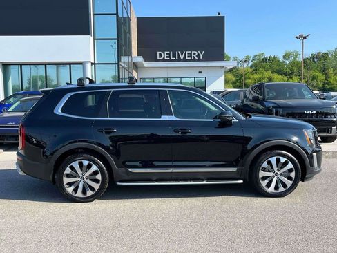 Used 2020 Kia Telluride EX w/ EX Premium Package FWD image 30