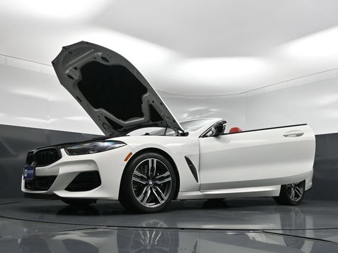 Used 2025 BMW M850i xDrive Convertible AWD/4WD image 38