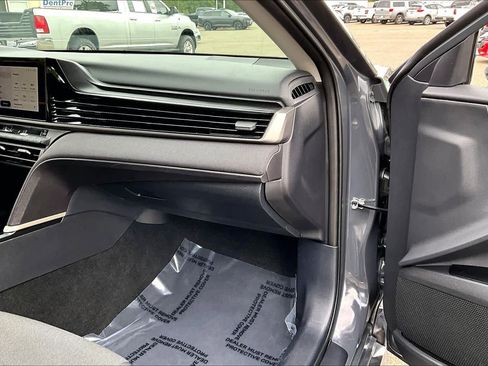 Certified 2025 Toyota Camry LE FWD image 18