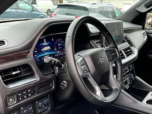 Used 2024 Chevrolet Tahoe Z71 w/ Z71 Off-Road Package image 14