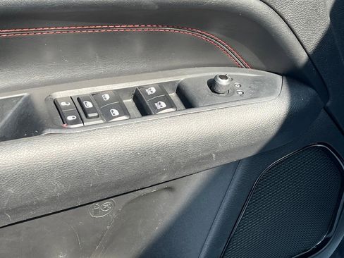 Used 2024 Jeep Compass Trailhawk AWD/4WD image 13