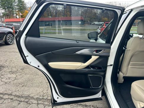 Used 2021 MAZDA CX-9 Grand Touring image 16