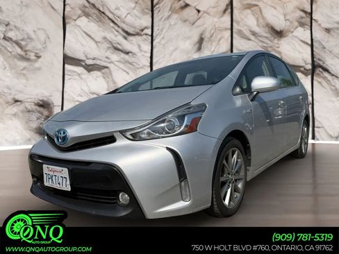 Used 2016 Toyota Prius V Five image 1