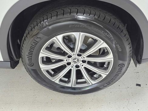 Certified 2026 Mercedes-Benz GLC 300 4MATIC image 9