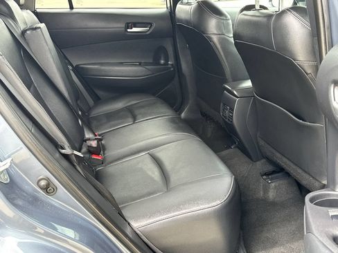 Used 2024 Toyota Corolla Cross XLE AWD/4WD image 13