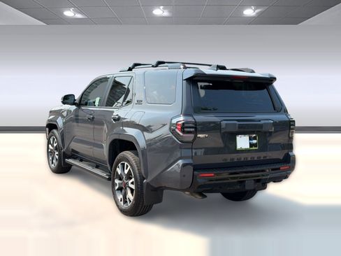 Used 2025 Toyota 4Runner TRD Sport Premium AWD/4WD image 3