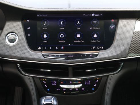 Used 2019 Cadillac CT6 V w/ Driver Assist Package image 15